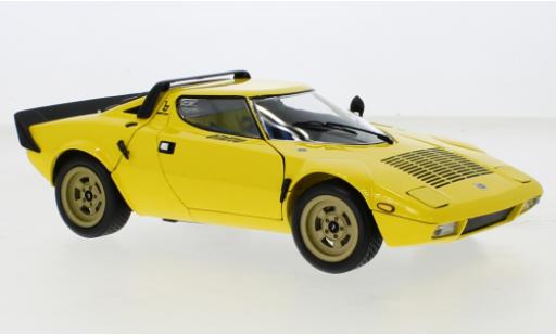 Lancia Stratos 1/18 Kyosho HF amarillo coche miniatura