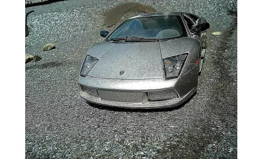 Lamborghini Murcielago Competizione 1/18 Maisto gris coche miniatura