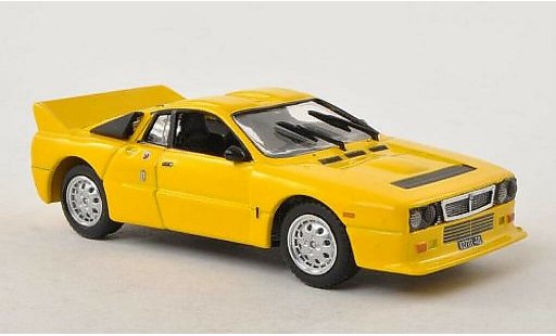 Lancia 37 Stradale 1/43 Vitesse amarillo 1982 coche miniatura