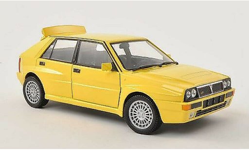 Lancia Delta HF Integrale Evoluzione 1/24 Burago EVO amarillo coche miniatura