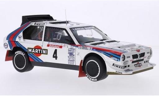 Coche miniatura Lancia Delta 1/18 AUTOart S4 Martini 1:18 Lancia Delta 1/18 AUTOart S4 Martini 1:18 coche miniatura