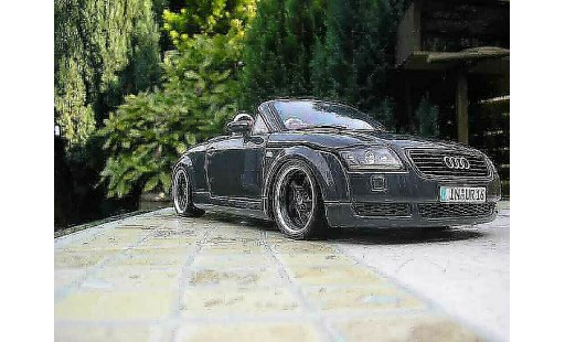 Audi TT rs roadster 1/18 Maisto gris jantes porsche coche miniatura