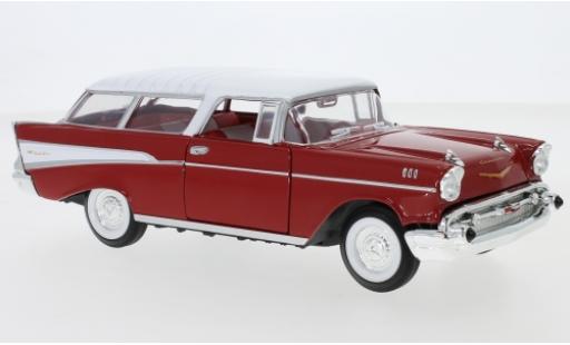 Coche miniatura Chevrolet Nomad 1/43 Lucky Die Cast rojo/blanco 1957 Chevrolet Nomad 1/43 Lucky Die Cast rojo/blanco 1957 coche miniatura
