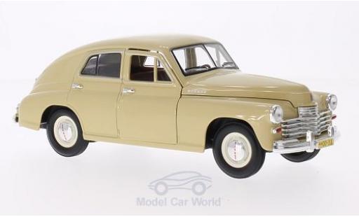 Gaz M20 1/18 Lucky Die Cast GAZ Pobeda beige coche miniatura
