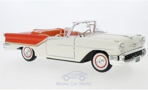 Coche miniatura Oldsmobile Super 88 1/18 Lucky Die Cast Convertible blanco/naranja 1957 Oldsmobile Super 88 1/18 Lucky Die Cast Convertible blanco/naranja 1957 coche miniatura