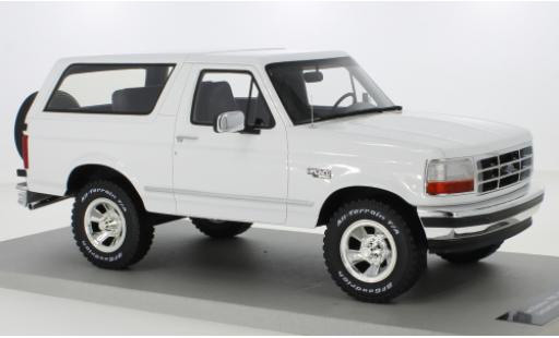 Coche miniatura Ford Bronco 1/18 Lucky Step Models blanco 1992 Ford Bronco 1/18 Lucky Step Models blanco 1992 coche miniatura