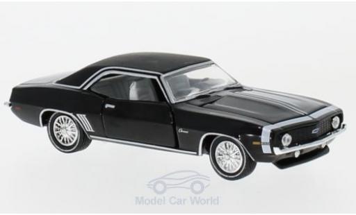 Chevrolet Camaro 1/64 M2 Machines 250 negro 1969 coche miniatura