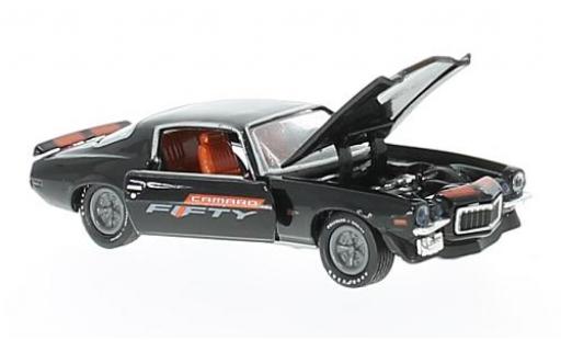 Chevrolet Camaro 1/64 M2 Machines Z/28 RS negro/naranja 1970 Fifty Years coche miniatura