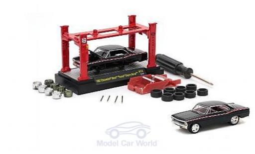 Coche miniatura Chevrolet Nova 1/64 M2 Machines Foose Cherry negro 1967 Model-Kit Bausatz inklusive 4 Ersatzrädern Chevrolet Nova 1/64 M2 Machines Foose Cherry negro 1967 Model-Kit Bausatz inklusive 4 Ersatzrädern coche miniatura