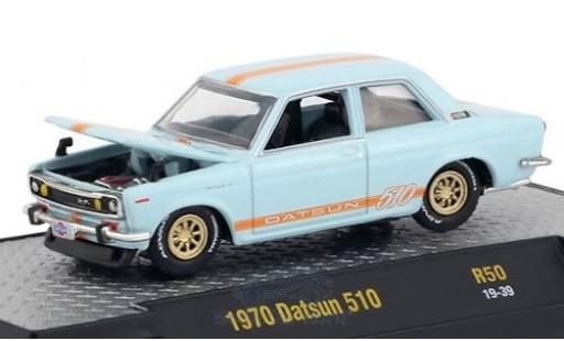 Datsun 510 1/64 M2 Machines azul/naranja 1970 coche miniatura