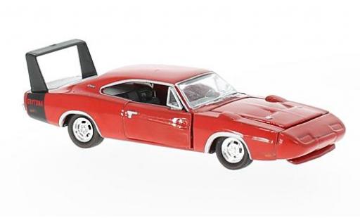 Coche miniatura Dodge Charger 1/64 M2 Machines Daytona 440 rojo 1969 Detroit-Muscle Release 38 Dodge Charger 1/64 M2 Machines Daytona 440 rojo 1969 Detroit-Muscle Release 38 coche miniatura