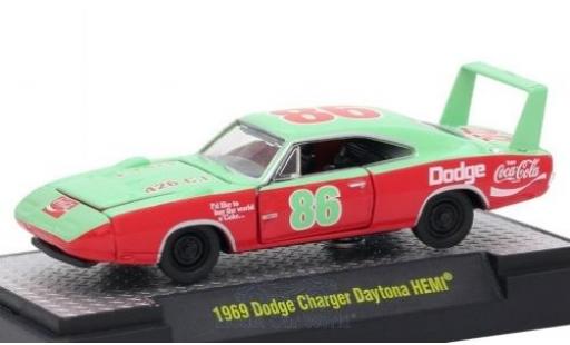 Coche miniatura Dodge Charger Daytona 1/64 M2 Machines Daytona HEMI verde/rojo Coca Cola 1969 Dodge Charger Daytona 1/64 M2 Machines Daytona HEMI verde/rojo Coca Cola 1969 coche miniatura