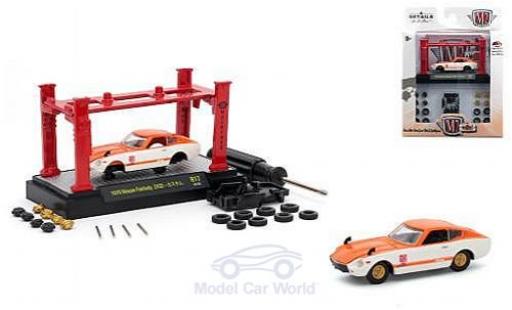 Coche miniatura Nissan Fairlady Z 1/64 M2 Machines 432 naranja/blanco 1970 Model-Kit Bausatz inklusive 4 Ersatzrädern Nissan Fairlady Z 1/64 M2 Machines 432 naranja/blanco 1970 Model-Kit Bausatz inklusive 4 Ersatzrädern coche miniatura