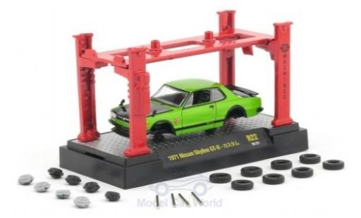 Nissan Skyline 1/64 M2 Machines GT-R verde/negro 1971 Model-Kit Bausatz inklusive 4 Ersatzrädern coche miniatura