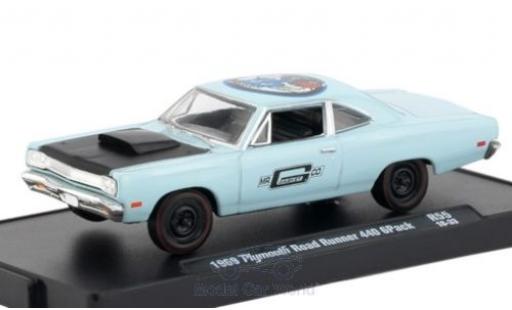 Plymouth Road Runner 1/64 M2 Machines 440 GPack azul/negro 1969 coche miniatura