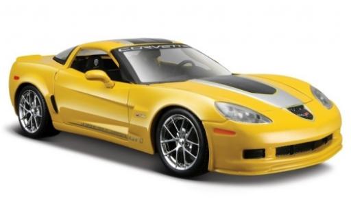 Coche miniatura Chevrolet Corvette 1/24 Maisto Z06 GT1 amarillo 2009 Commemorative Edition Chevrolet Corvette 1/24 Maisto Z06 GT1 amarillo 2009 Commemorative Edition coche miniatura