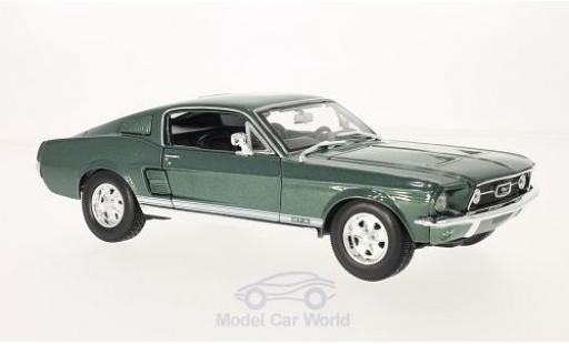 Ford Mustang GT 1/18 Maisto GTA Fastback metalico verde 1967 coche miniatura