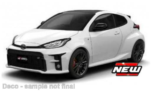 Toyota Yaris 1/24 Maisto GR blanco 2021 coche miniatura