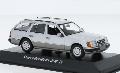 Coche miniatura Mercedes 300 1/43 Maxichamps TE (S124) d 1990 Mercedes 300 1/43 Maxichamps TE (S124) d 1990 coche miniatura