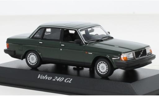 Coche miniatura Volvo 240 1/43 Maxichamps GL verde 1986 Volvo 240 1/43 Maxichamps GL verde 1986 coche miniatura