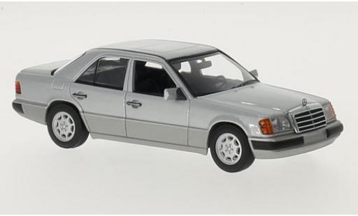 Coche miniatura Mercedes 230 1/43 Maxichamps E (W124) gris 1991 Mercedes 230 1/43 Maxichamps E (W124) gris 1991 coche miniatura