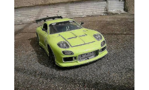 Mazda RX7 Base 1/18 Jada Toys verde coche miniatura