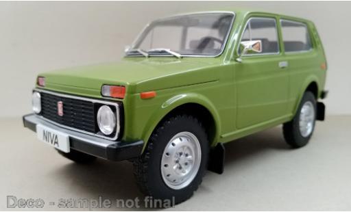 Lada Niva 1/18 MCG verde 1976 coche miniatura