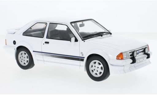 Ford Escort 1/18 MCG MK III RS Turbo blanche 1985 coche miniatura