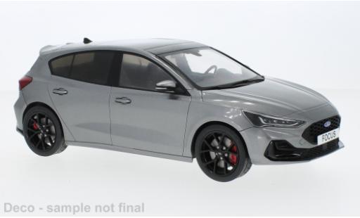 Ford Focus 1/18 MCG ST metallise gris 2022 coche miniatura