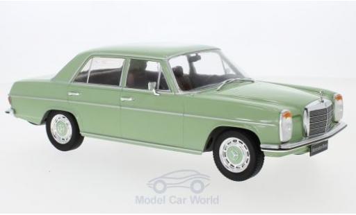 Coche miniatura Mercedes 220 1/18 MCG D (W115) verde 1972 Mercedes 220 1/18 MCG D (W115) verde 1972 coche miniatura