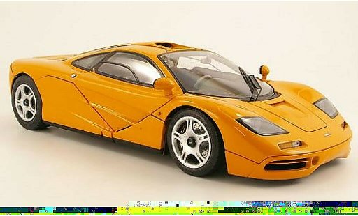 McLaren F1 Base 1/12 Minichamps naranja 1994 coche miniatura