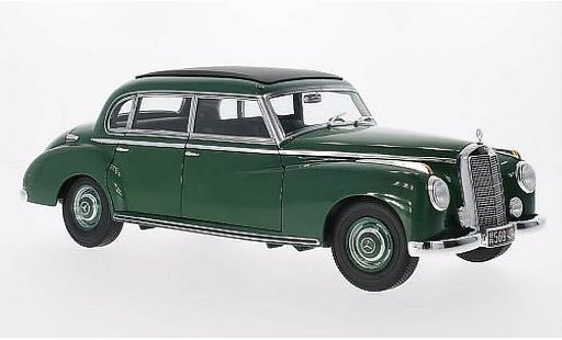 Mercedes 300 Base 1/18 Norev verde 1955 coche miniatura