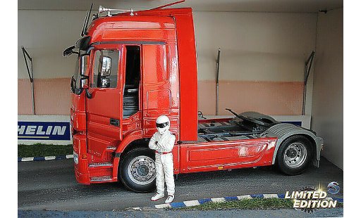 Mercedes Actros Base 1/18 Eligor rojo coche miniatura