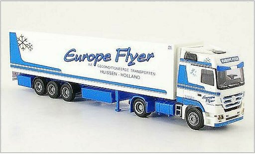 Mercedes Actros Base 1/87 AWM MP3 Europe Flyer Kuhl-K-SZ coche miniatura