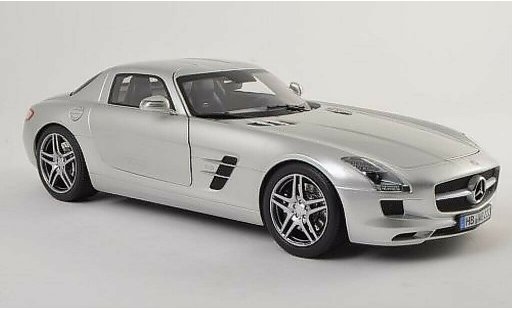 Mercedes C Coupe 1/18 Norev AMG (C197) gris 2010 coche miniatura
