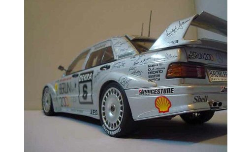 Mercedes 190 DTM 1/18 Autoart e 25 16v evo2 1992 coche miniatura