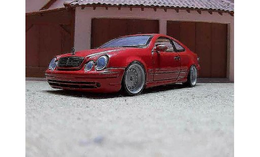 Mercedes Classe CL AMG 1/18 Anson K german look rojo candy coche miniatura