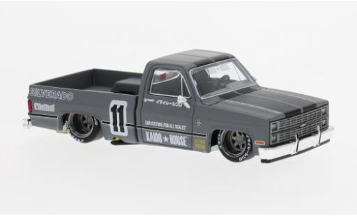 Chevrolet Silverado 1/64 Mini GT grau 1980 1:64 coche miniatura