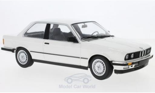 Bmw 323 1/18 Minichamps i (E30) blanco 1982 coche miniatura