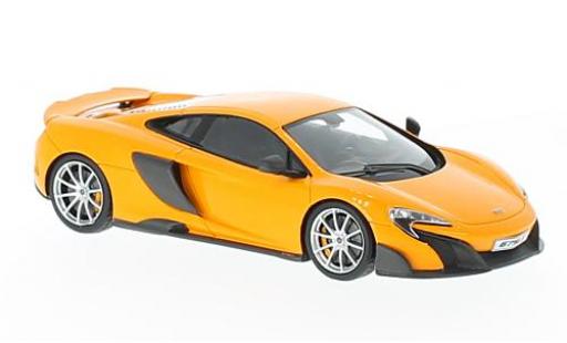 Coche miniatura McLaren 675 1/43 Minichamps LT naranja 2015 McLaren 675 1/43 Minichamps LT naranja 2015 coche miniatura