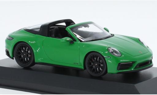 Coche miniatura Porsche 992 Targa 1/18 Minichamps 911  4 GTS verde 2021 Porsche 992 Targa 1/18 Minichamps 911  4 GTS verde 2021 coche miniatura