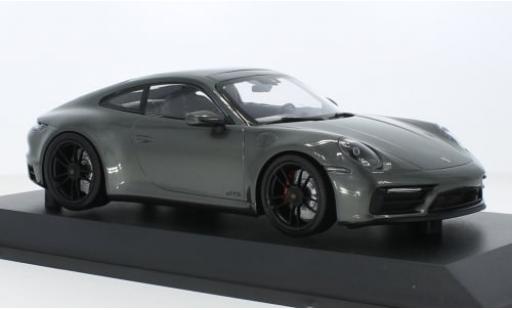 Coche miniatura Porsche 992 GTS 1/18 Minichamps 911  Carrera 4 metallise grün 2020 1:18 Porsche 992 GTS 1/18 Minichamps 911  Carrera 4 metallise grün 2020 1:18 coche miniatura