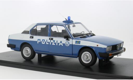Coche miniatura Alfa Romeo 2000 1/18 Mitica Berlina 1978 Polizia 1:18 Alfa Romeo 2000 1/18 Mitica Berlina 1978 Polizia 1:18 coche miniatura