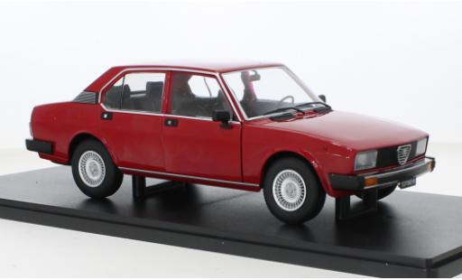 Coche miniatura Alfa Romeo Alfetta 1/18 Mitica Berlina 2000L rojo 1978 Alfa Romeo Alfetta 1/18 Mitica Berlina 2000L rojo 1978 coche miniatura