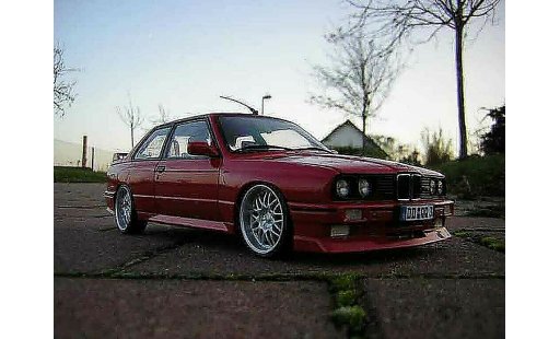 Bmw M3 coupe 1/18 Autoart E30 rojo jantes bords larges coche miniatura