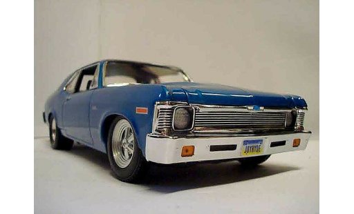 Chevrolet Nova Coupe 1/18 GMP 1972 joy ride coche miniatura