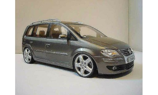 Volkswagen Touran Base 1/18 Shanghai Volkswagen 2008 jantes 19 pouces coche miniatura