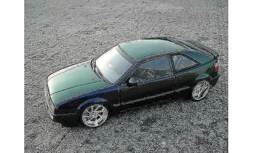 Volkswagen Corrado VR6 1/18 Revell verde cameleon coche miniatura
