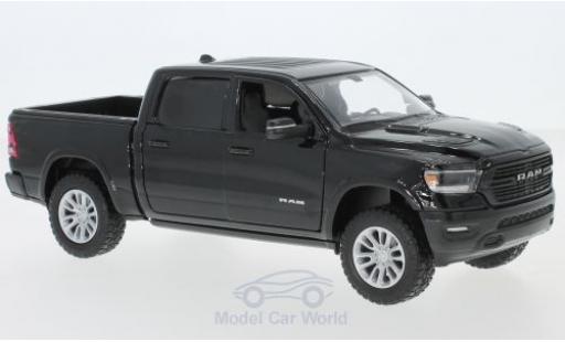 Coche miniatura Dodge RAM 1/24 Motormax 1500 Crew Cab Laramie negro 2019 Dodge RAM 1/24 Motormax 1500 Crew Cab Laramie negro 2019 coche miniatura