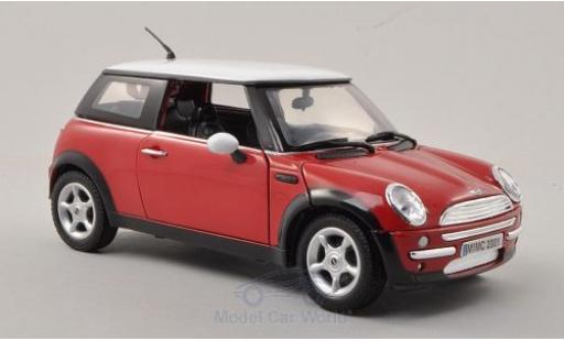 Coche miniatura Mini Cooper S 1/18 Motormax rojo/blanco 2001 Mini Cooper S 1/18 Motormax rojo/blanco 2001 coche miniatura